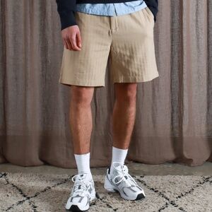 FAR AFIELD House Short Peyote Sand